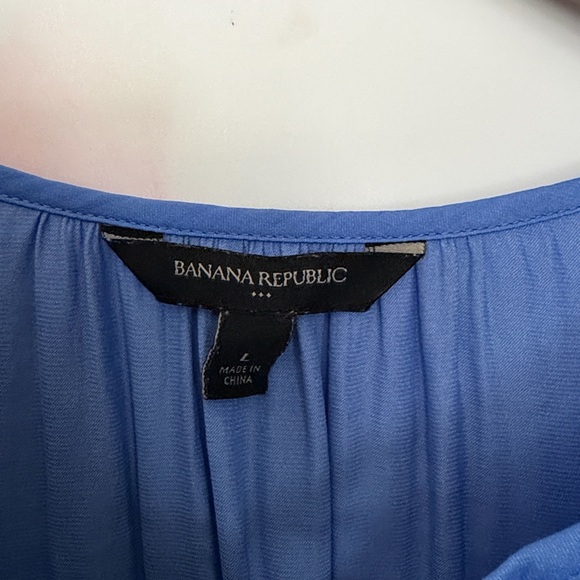 Elegant Blue and Green Women's Large Tops - Banana Republic and Ralph Lauren - Picture 3 of 8